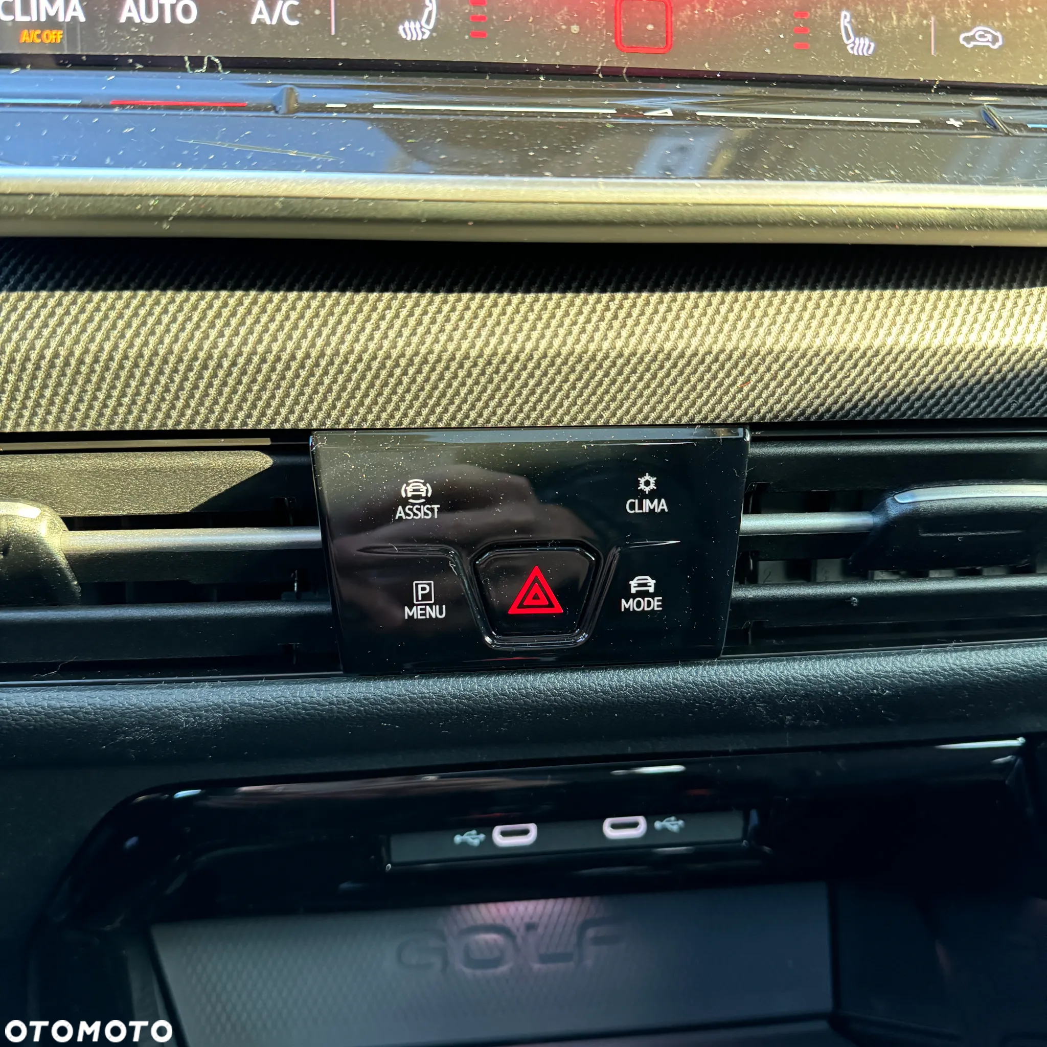 Volkswagen Golf VIII 2.0 TSI GTI Clubsport DSG - 32