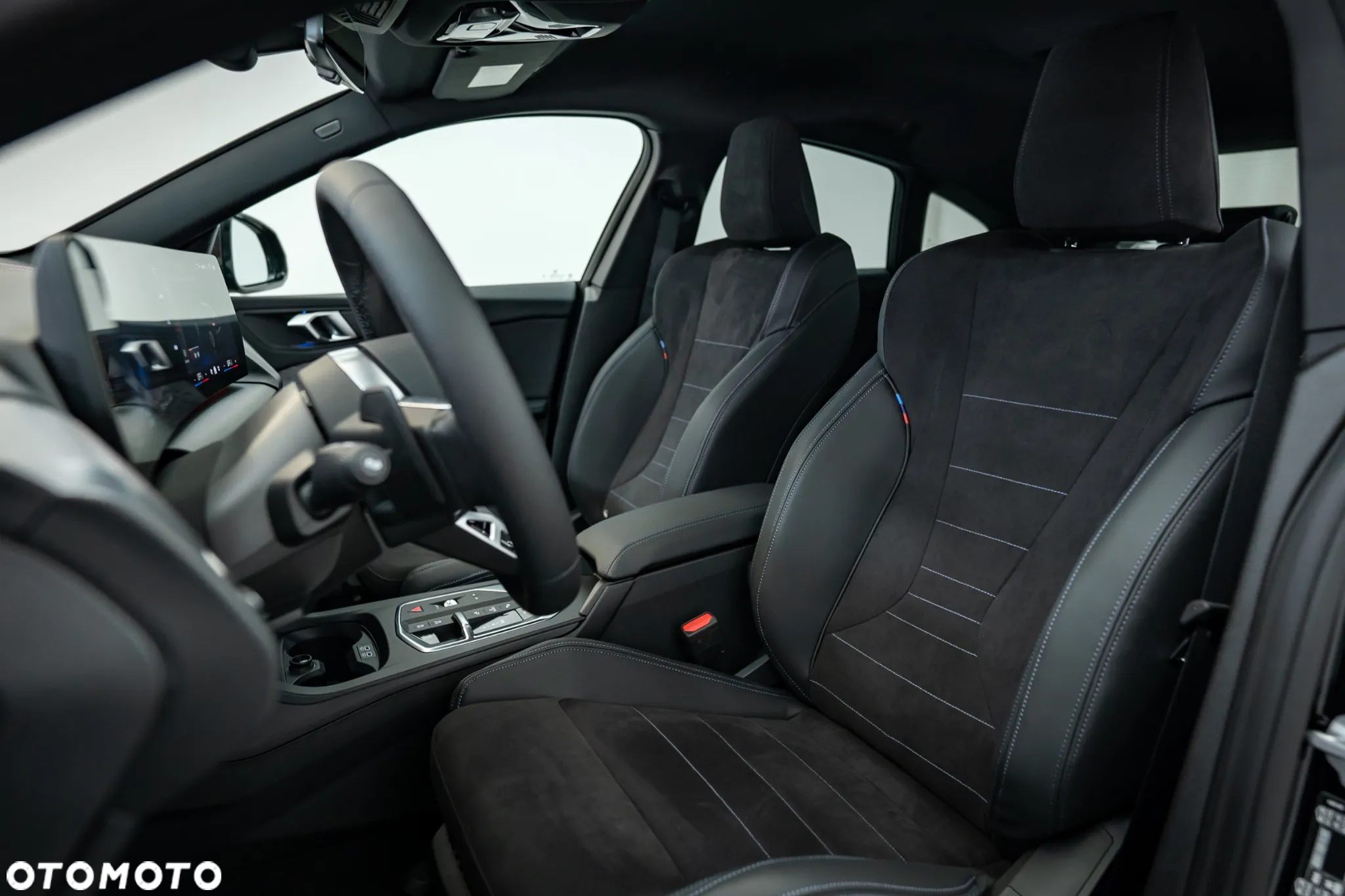 BMW Seria 2 218d M Sport - 39