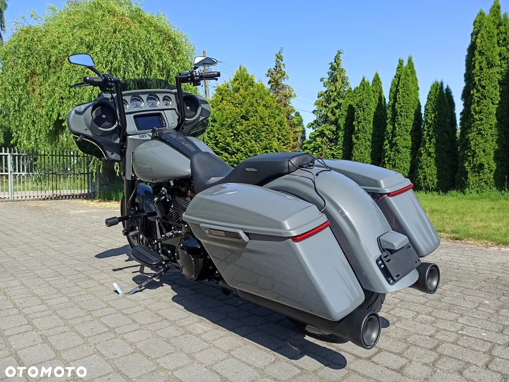 Harley-Davidson Touring Street Glide - 3