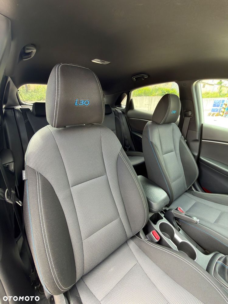 Hyundai i30 1.6 CRDi Premium - 25