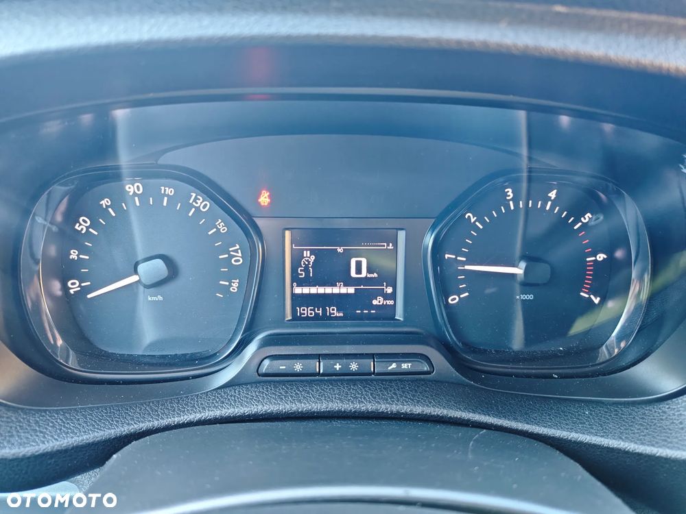 Opel VIVARO Long - 39