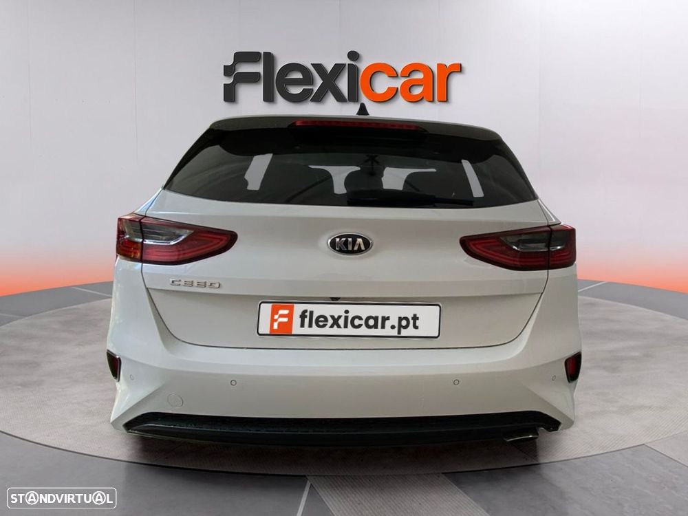 Kia Ceed 1.4 T-GDI TX+SRF 7DCT - 5