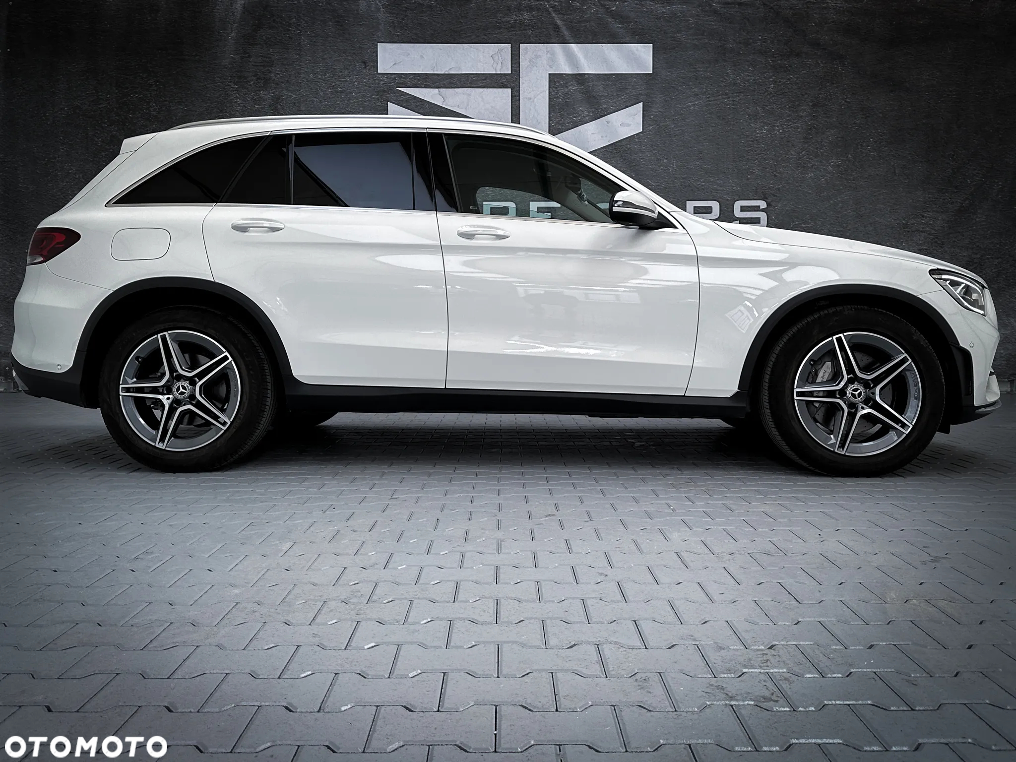 Mercedes-Benz GLC 200 d 4-Matic Business Edition - 11