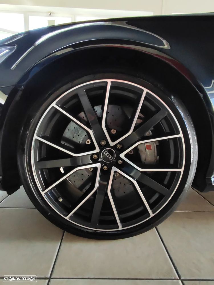 Audi RS6 Avant 4.0 TFSi Plus quattro Tiptronic - 24