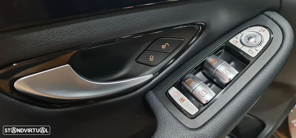 Mercedes-Benz C 160 - 11