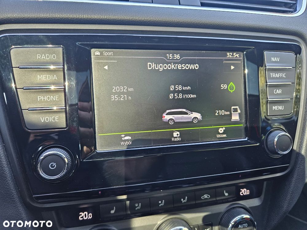 Skoda Octavia 2.0 TDI RS - 16
