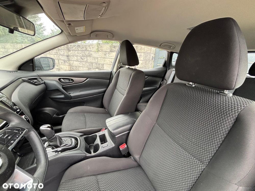 Nissan Qashqai - 10