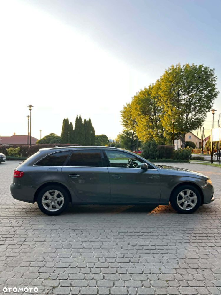 Audi A4 Avant 2.0 TDI - 6