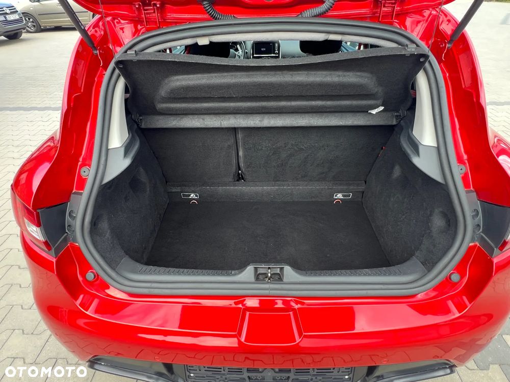 Renault Clio - 14