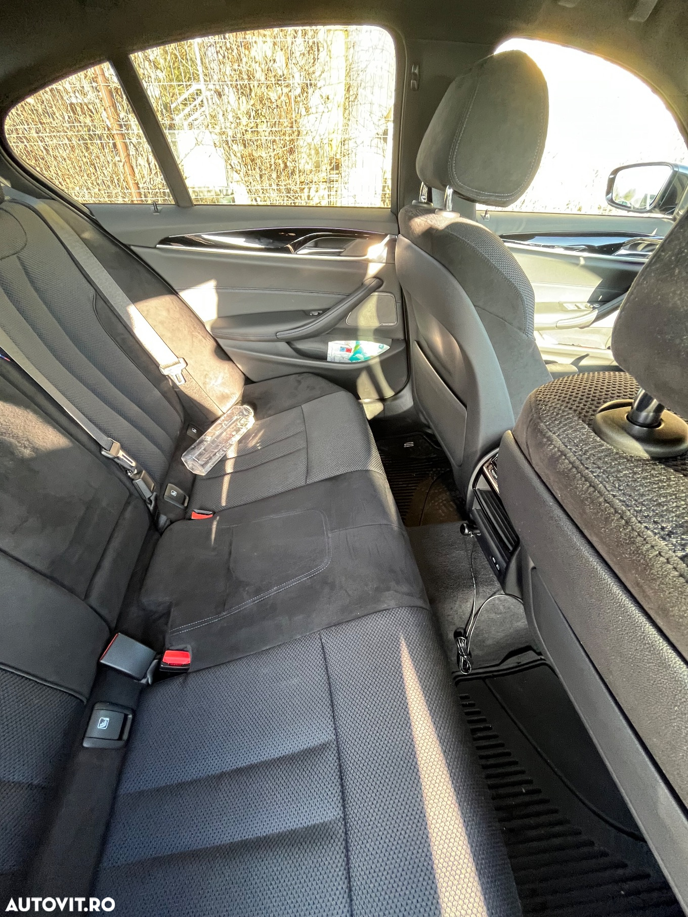 BMW Seria 5 530e xDrive Aut. M Sport Edition - 7