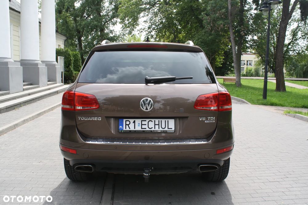Volkswagen Touareg 3.0 V6 TDI BMT Perfectline R-Style - 10