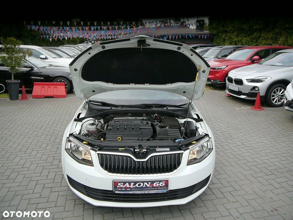 Skoda Octavia 1.6 TDI Active - 16