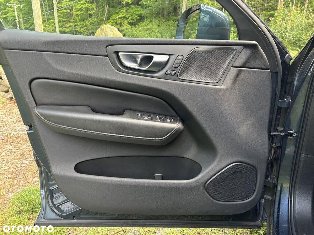 Volvo XC 60 T5 AWD Geartronic Inscription - 22