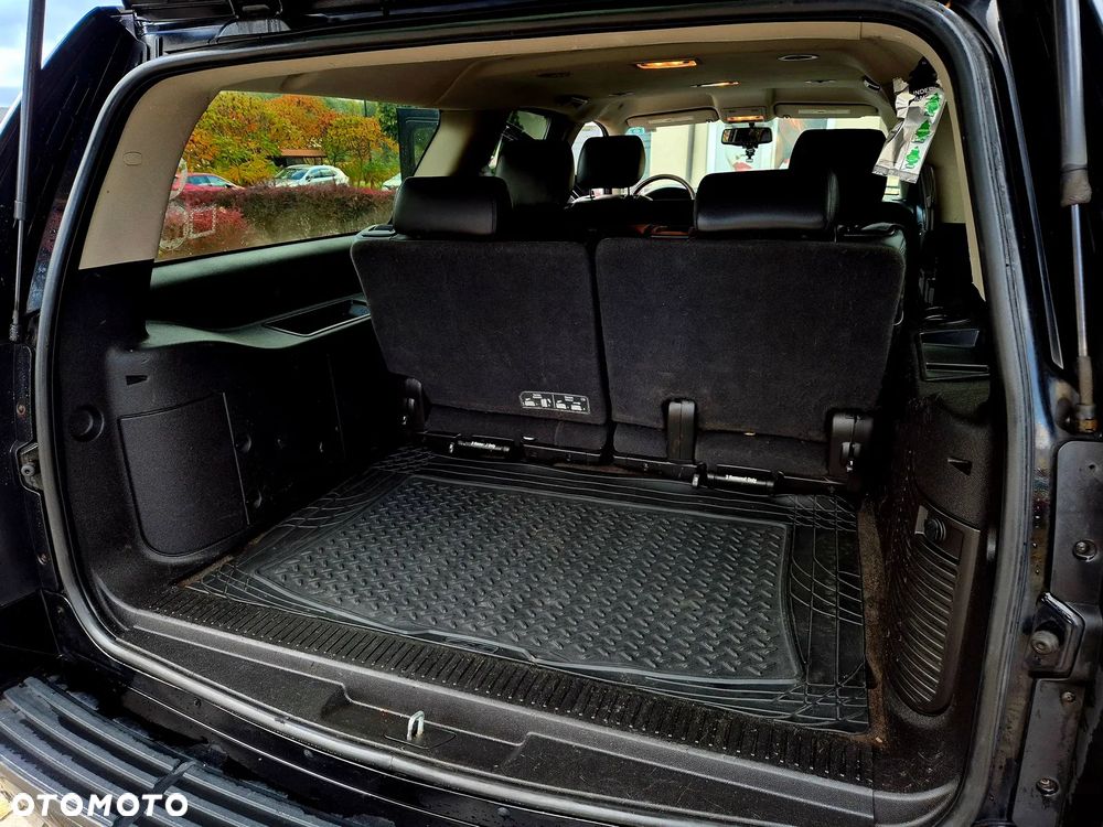 Chevrolet Suburban 5.3 LS 1500 4WD - 27