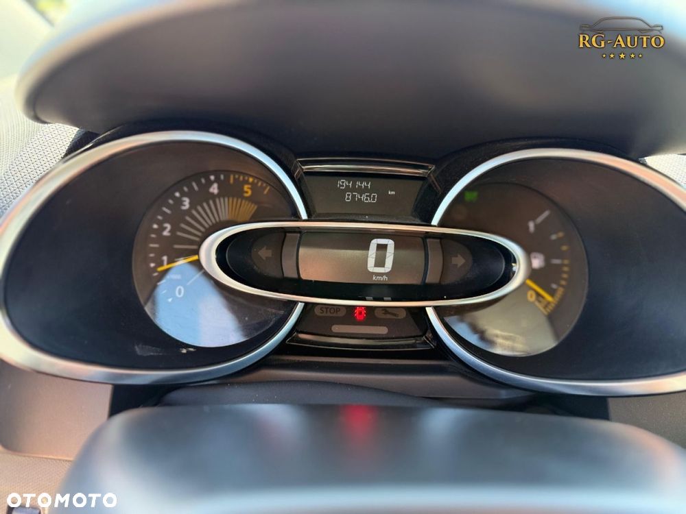 Renault Clio - 29