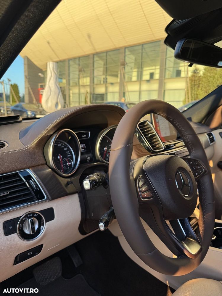 Mercedes-Benz GLE - 10