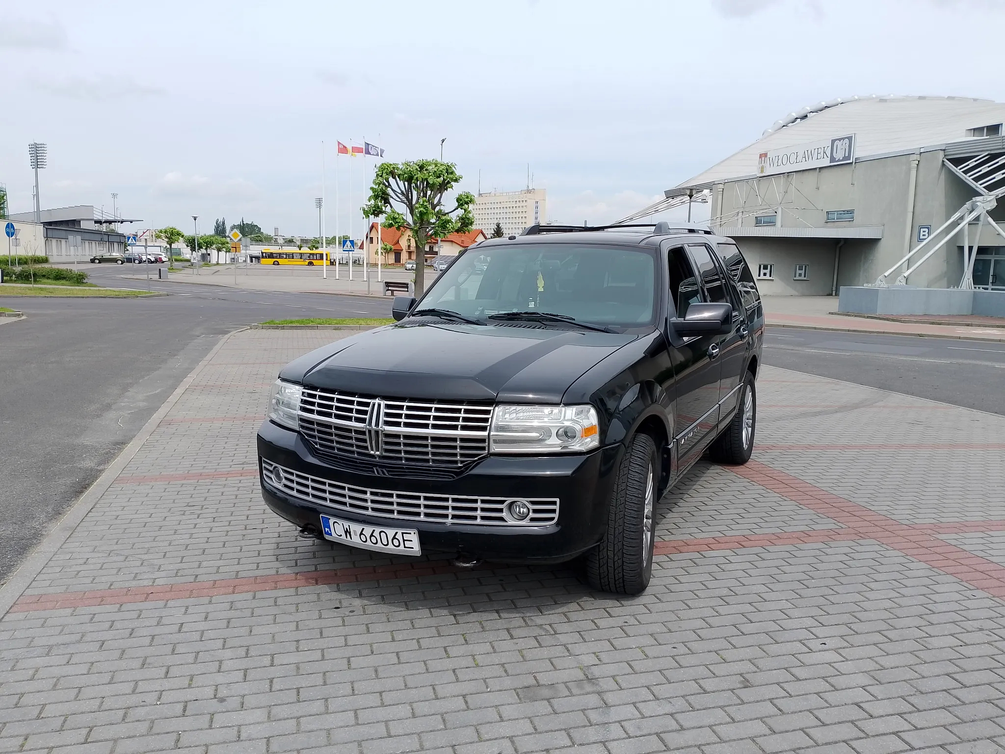 Lincoln Navigator 5.4 2WD Luxury - 2