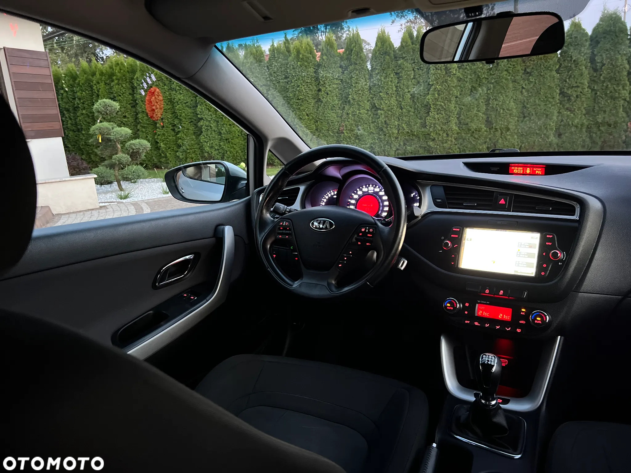 Kia Ceed Cee'd 1.6 GDI L Business Line - 24