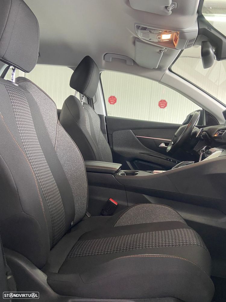 Peugeot 3008 1.5 BlueHDi Active Pack EAT8 - 23