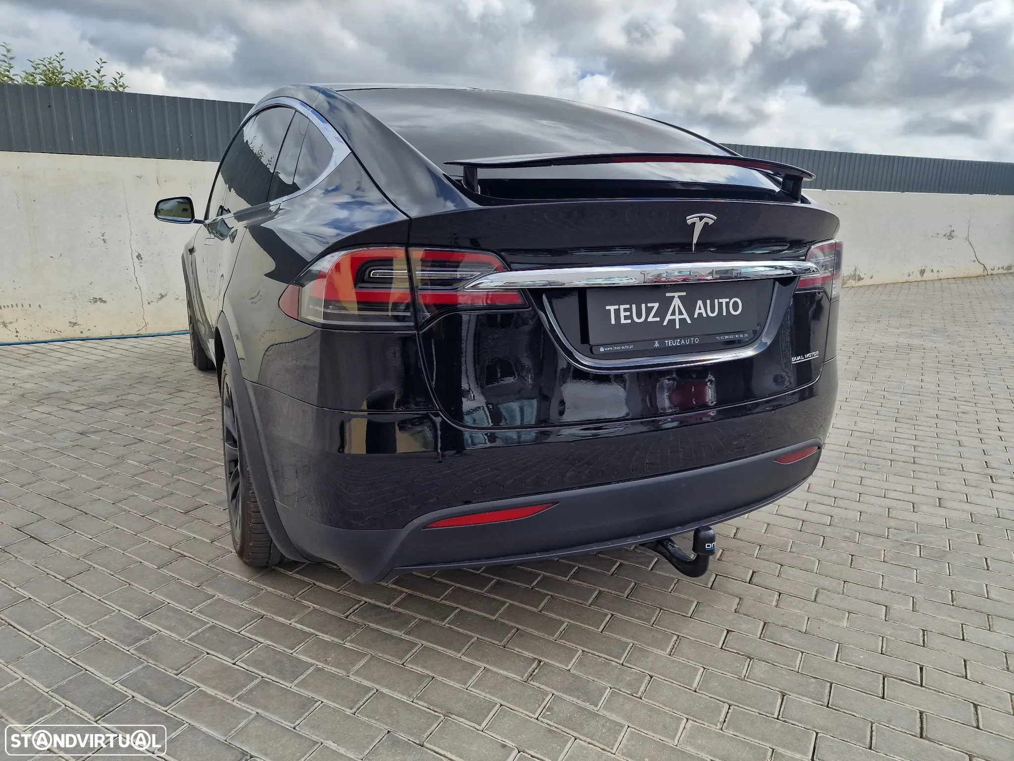 Tesla Model X Performance - 9