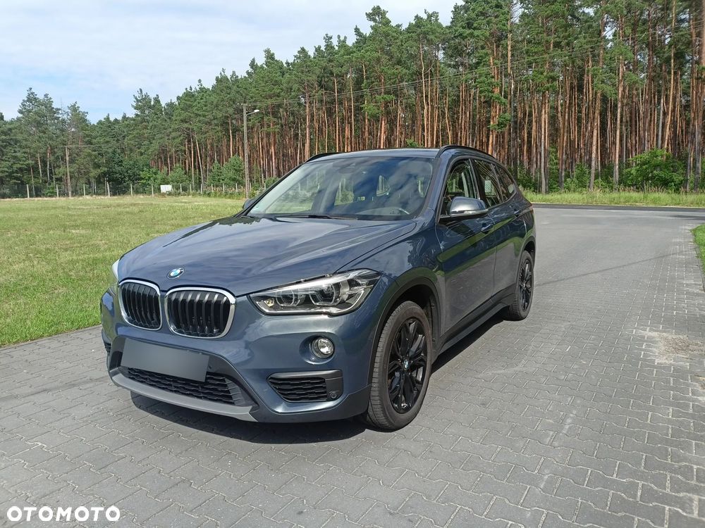 BMW X1 xDrive20i - 16
