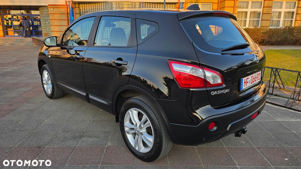 Nissan Qashqai - 4