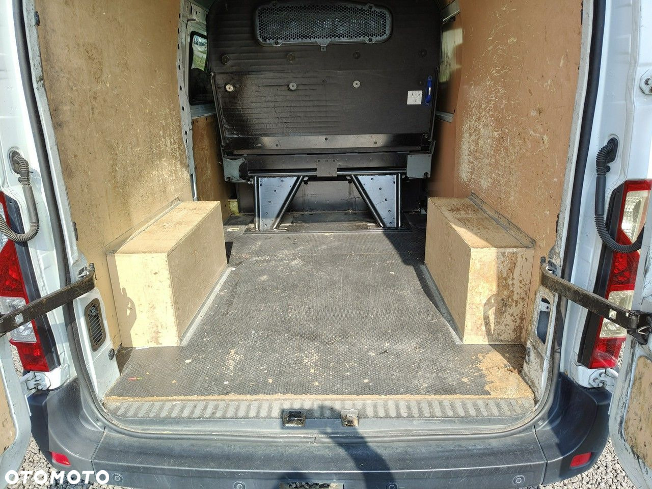 Opel Movano - 16