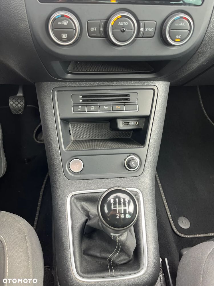 Volkswagen Tiguan 2.0 TDI SCR BlueMotion Technology Lounge Sport & Style - 15