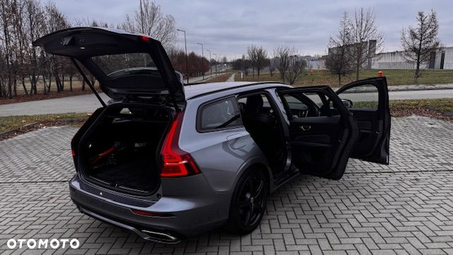 Volvo V60 B4 B Geartronic RDesign - 2