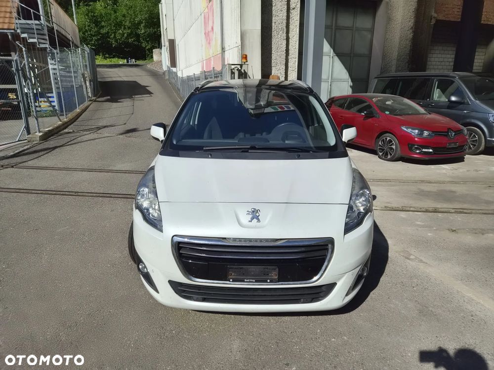 Peugeot 5008 155 THP Automatik Allure - 3