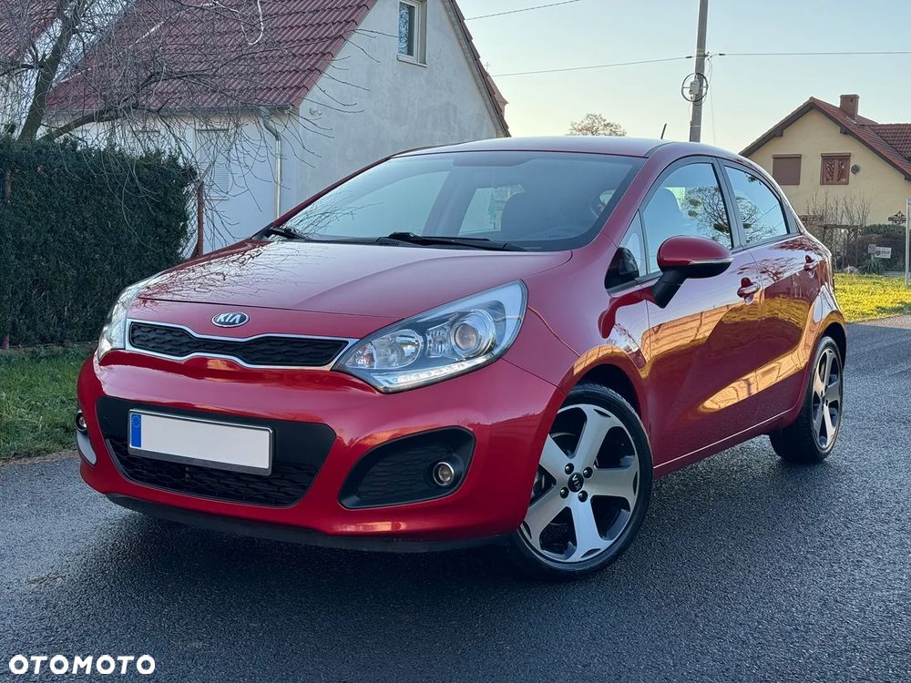 Kia Rio - 11