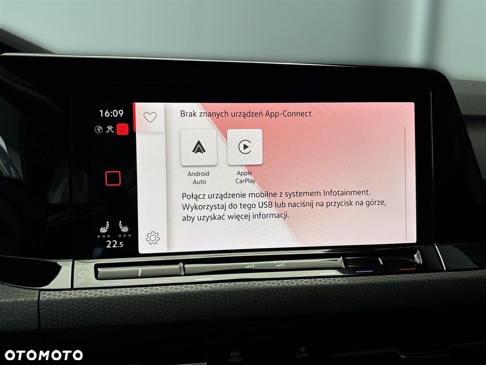 Volkswagen Golf - 25