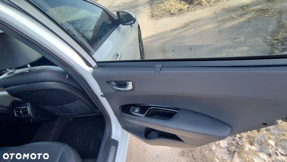 Kia Optima Sportagon 1.7 CRDI DCT GT Line - 37