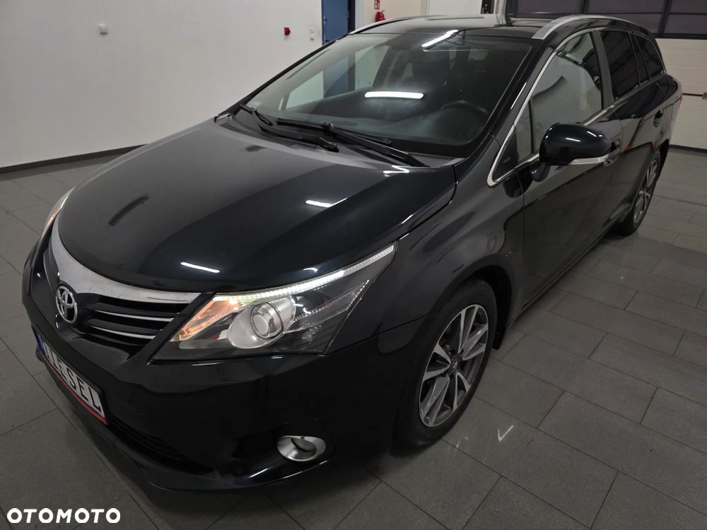 Toyota Avensis 2.0 D-4D Sol Premium - 33