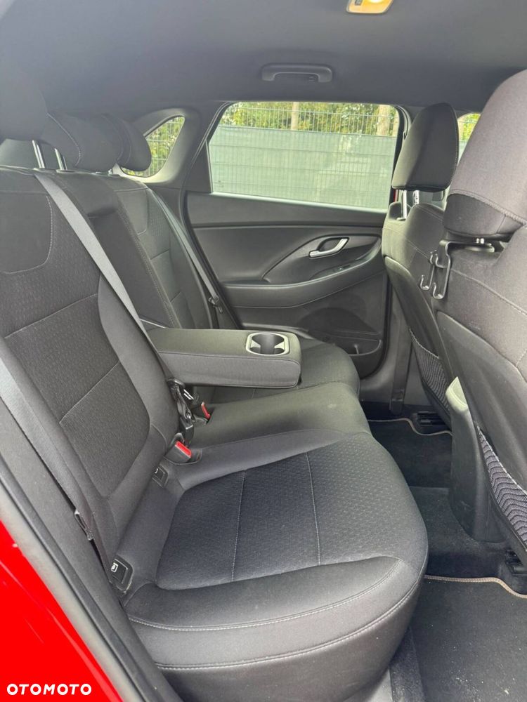 Hyundai i30 1.4 T-GDI Premium DCT - 26