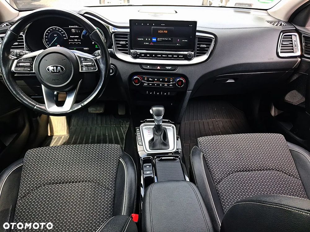 Kia Ceed 1.6 GDI PHEV L Business Line DCT - 11