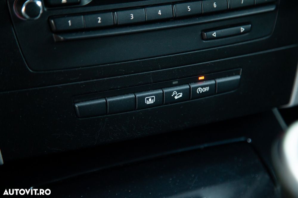BMW Seria 3 - 25