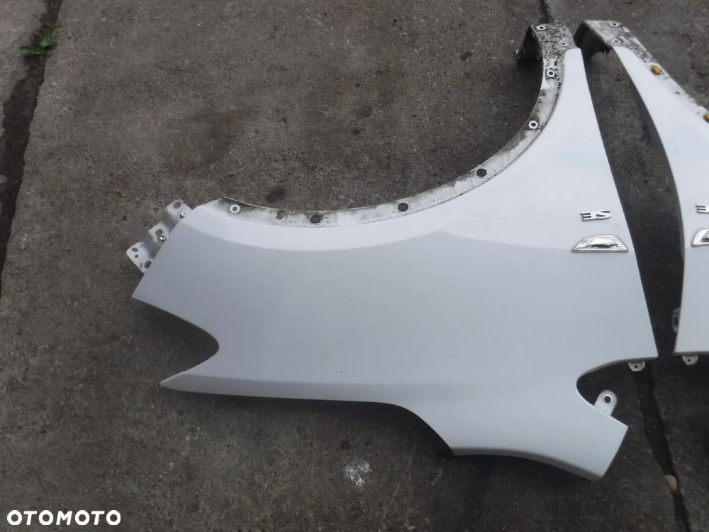 Opel  Mokka 12-16 blotnik przod lewy prawy GAZ bialy - 7