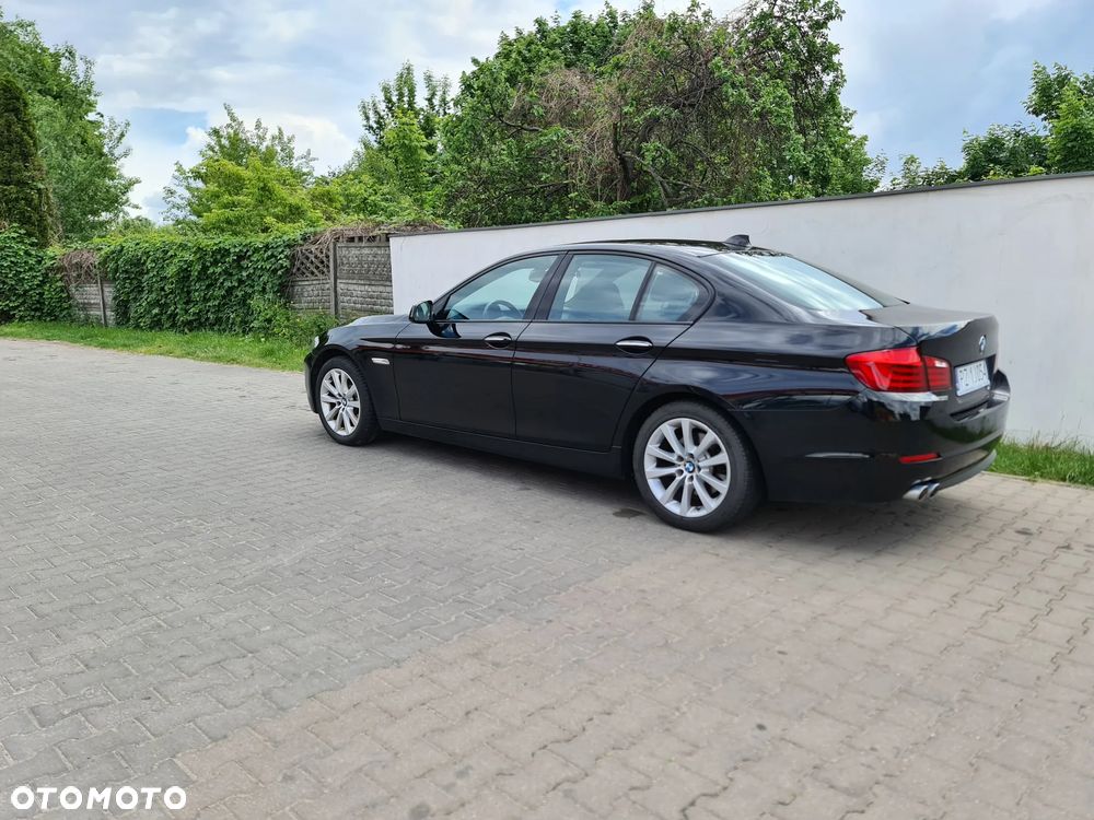 BMW Seria 5 520d xDrive Luxury Line - 15