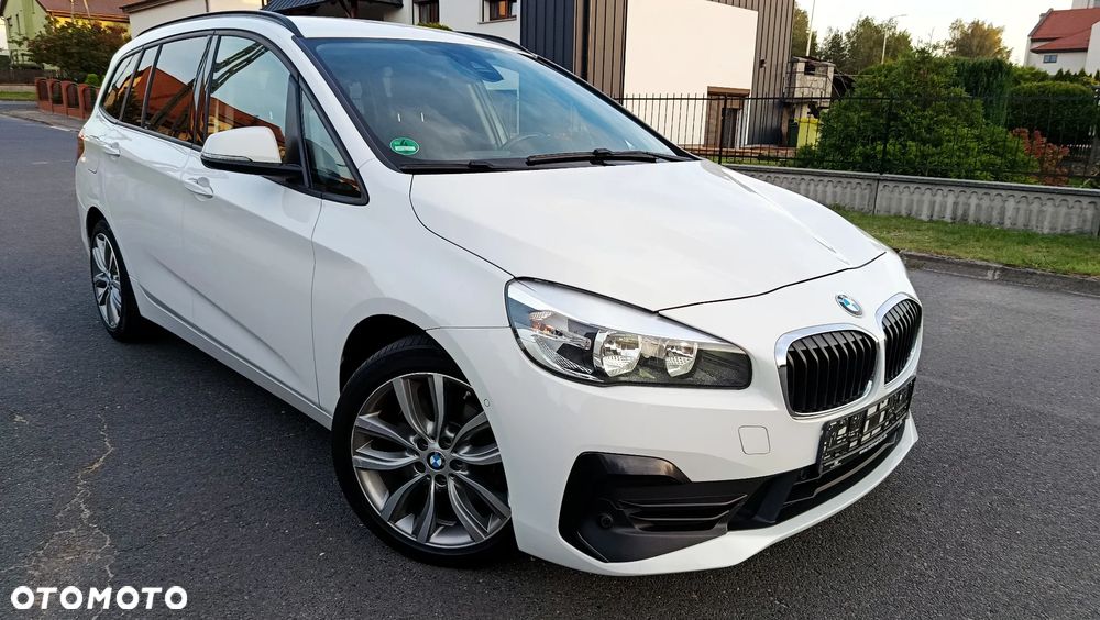 BMW Seria 2 220d xDrive Sport-Aut - 2