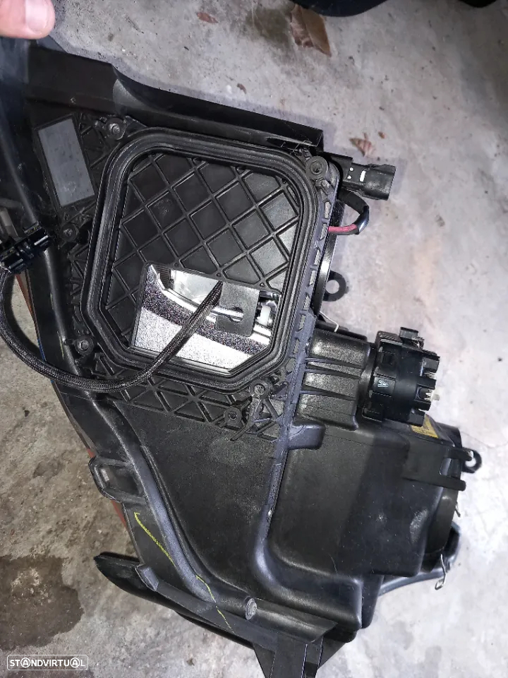 Farois toyota avensis 2003 - 4