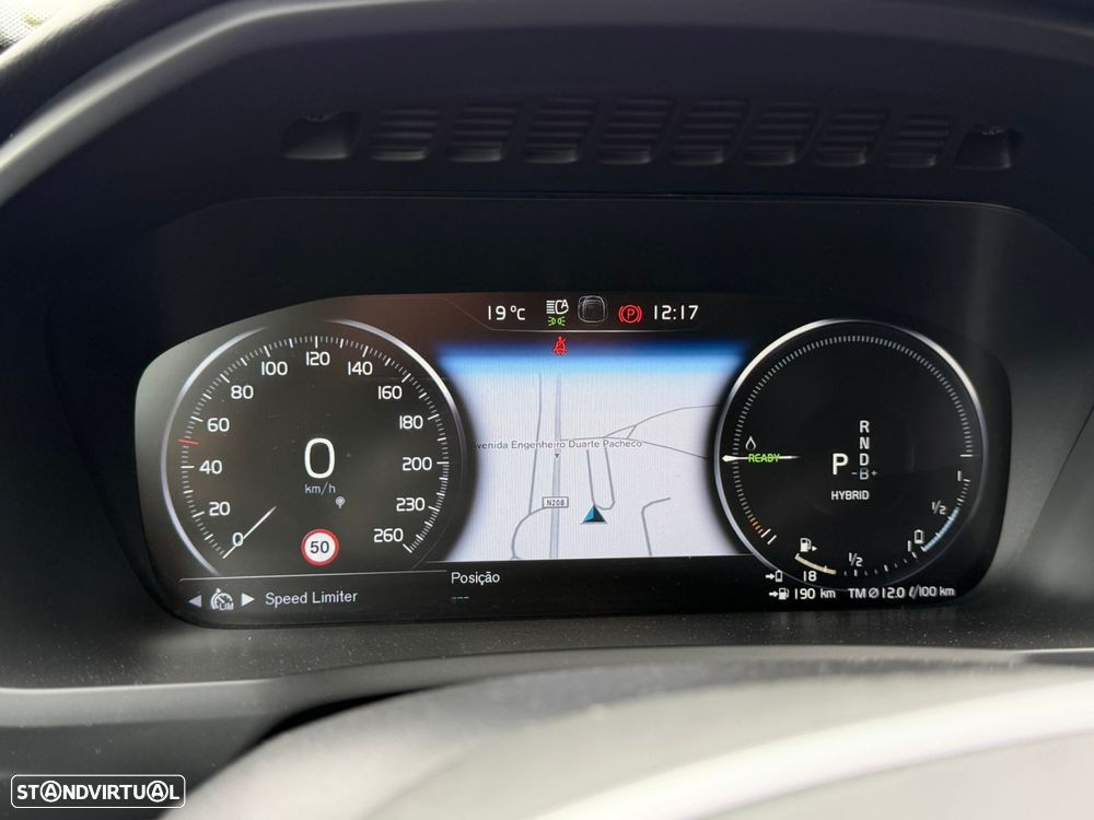 Volvo XC 90 2.0 T8 PHEV Inscription Expression AWD - 32