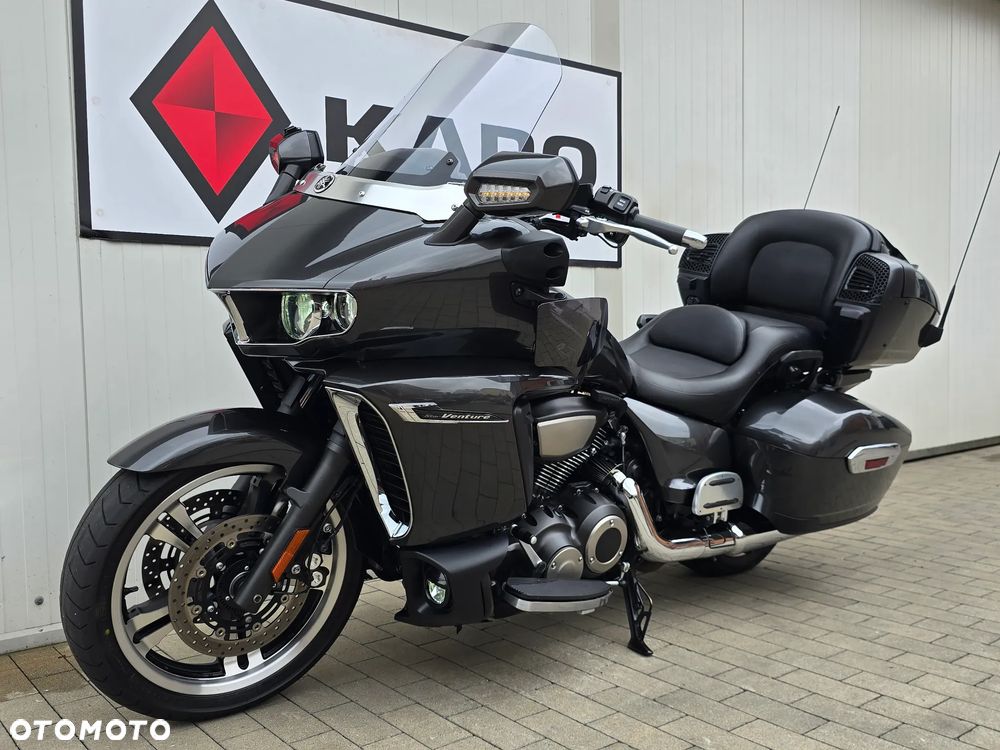 Yamaha Venture - 7