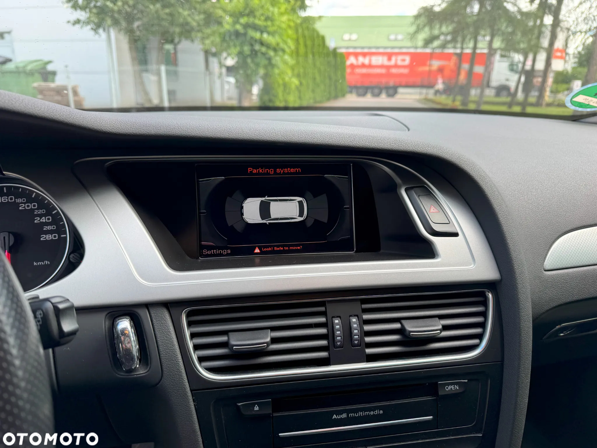 Audi A4 2.0 TFSI Quattro S tronic - 27
