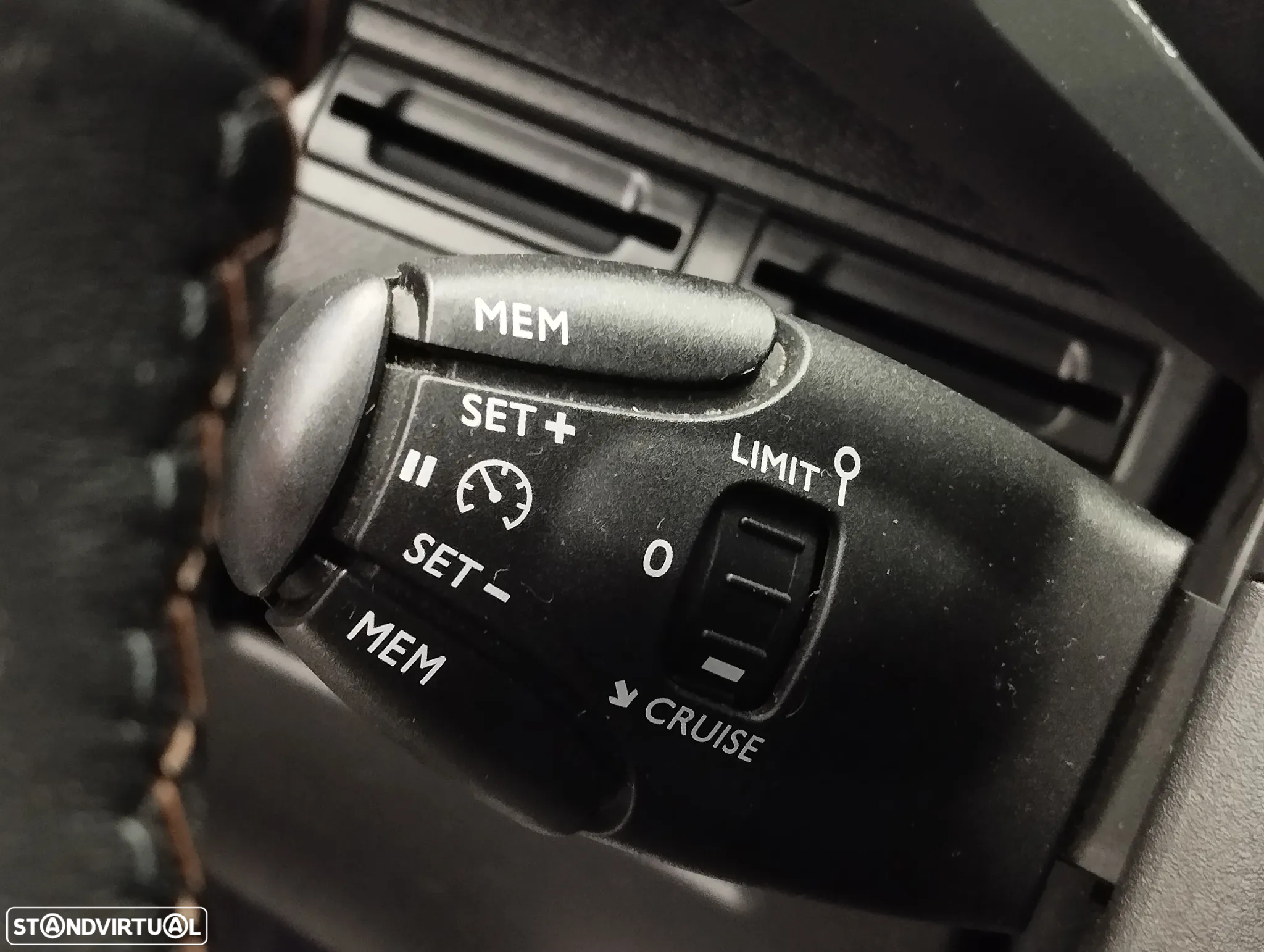 Peugeot 5008 1.5 BlueHDi GT Line - 31
