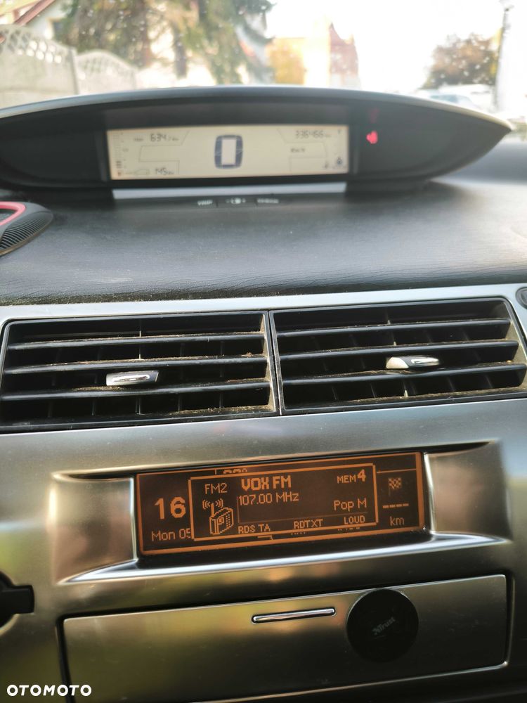 Citroën C4 - 12
