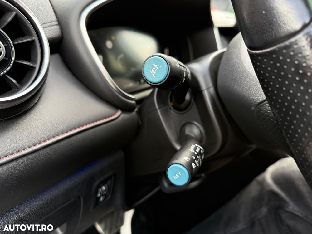 MG EHS 1.5T-GDI PHEV Luxury - 10