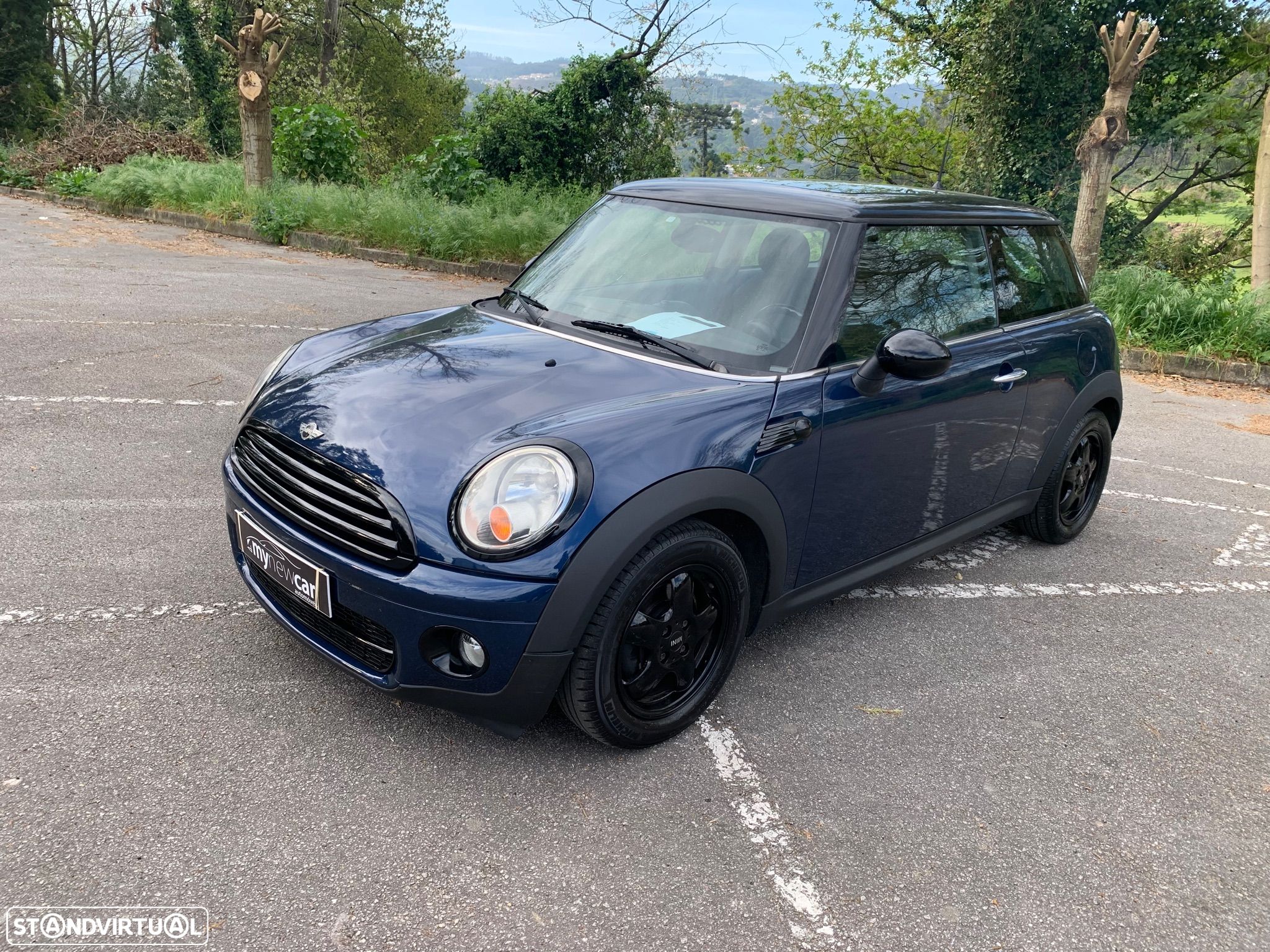 MINI 3 Portas Cooper D - 1