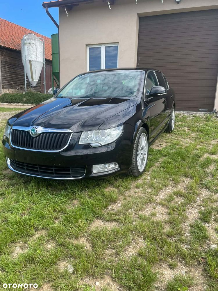 Skoda Superb 3.6 FSI 4x4 Platinum DSG - 3