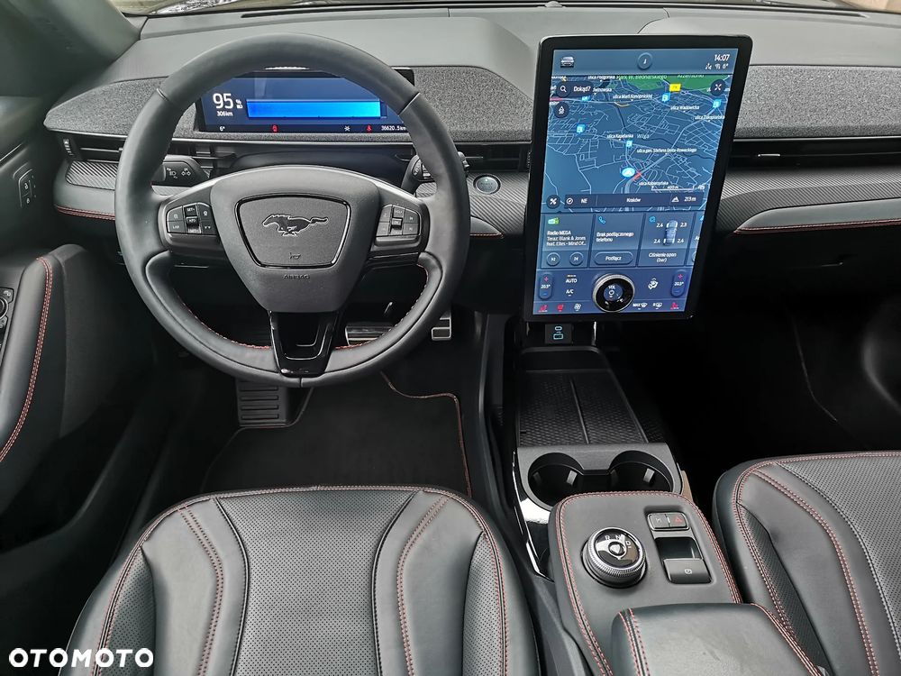 Ford Mustang Mach-E AWD - 10
